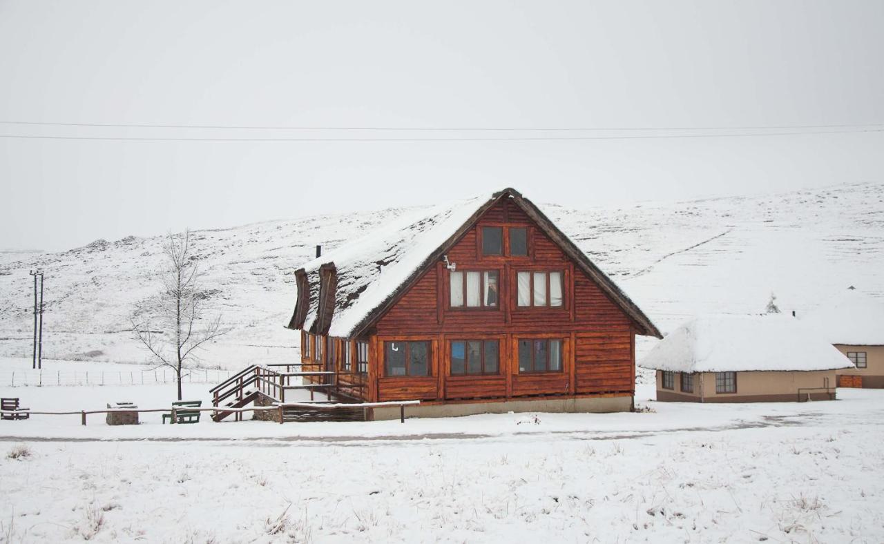 Khotso Lodge & Horse Trails Underberg Eksteriør billede